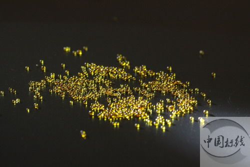山海关汽车零部件车间喷砂处理